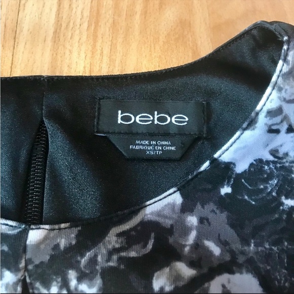 Bebe print scuba crop top - Like new ⭐️ - Picture 5 of 5